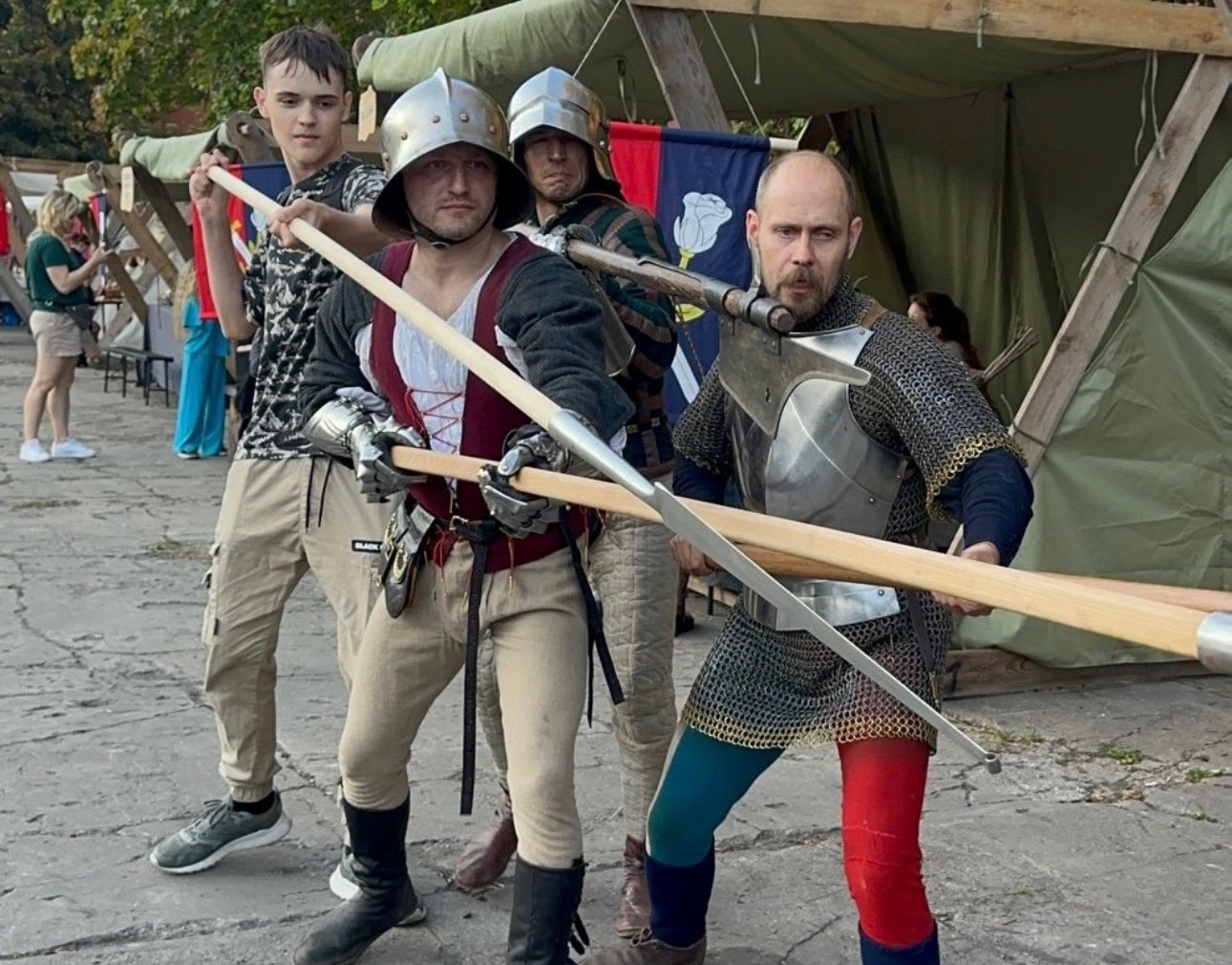 Средневековая строевая